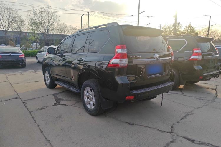 Used Toyota Prado 2016 2.7L Automatic Standard Edition Exterior 4
