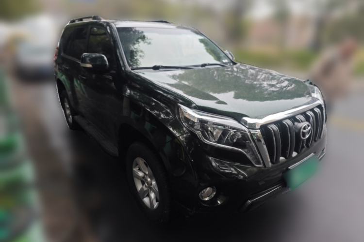 Used Toyota Prado 2016 2.7L Automatic Luxury Edition Front Right 45 Deg