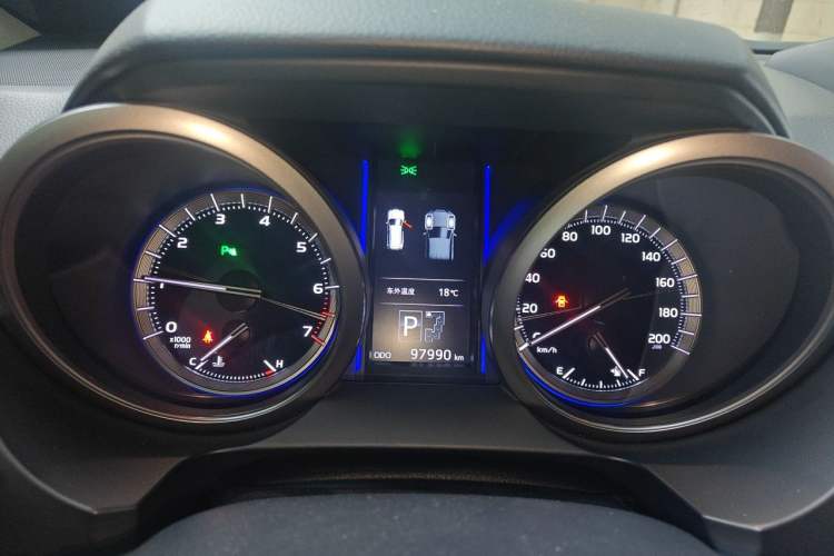 Used Toyota Prado 2016 3.5L Automatic TX-L Instrument Cluster