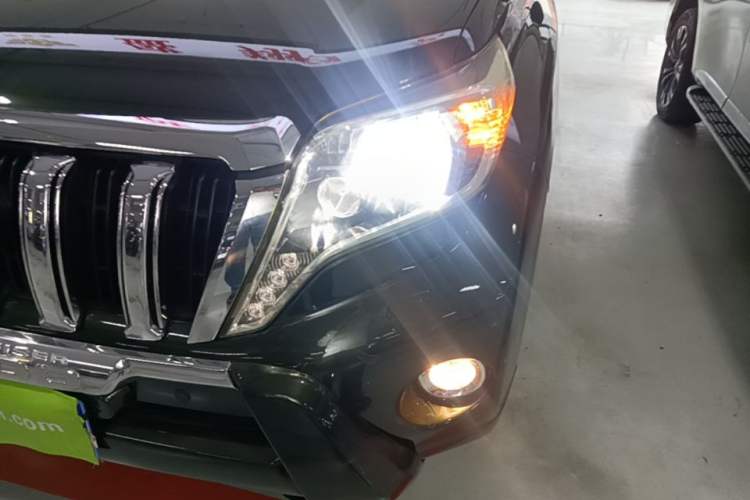 Used Toyota Prado 2016 2.7L Automatic Luxury Edition Left Front Headlight