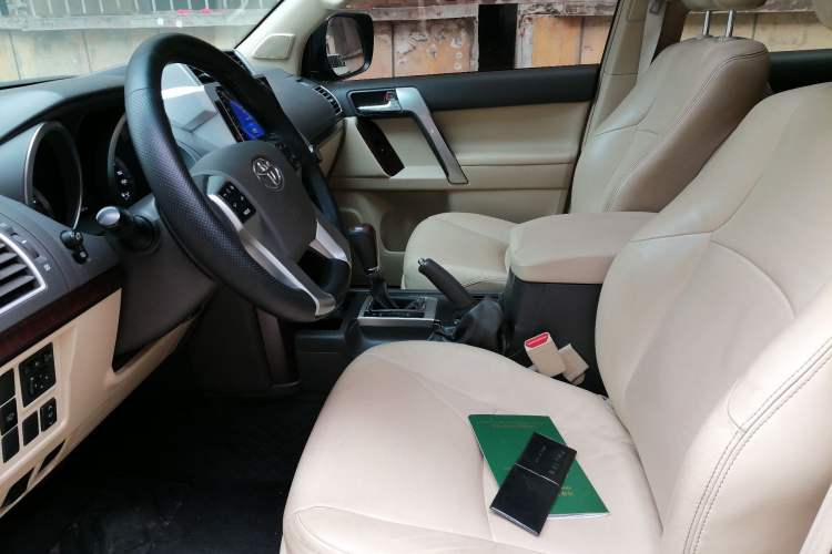 Used Toyota Prado 2016 3.5L Automatic TX-L Left Front Seat