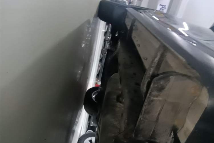 Used Toyota Prado 2016 2.7L Automatic Luxury Edition Left Side Sill