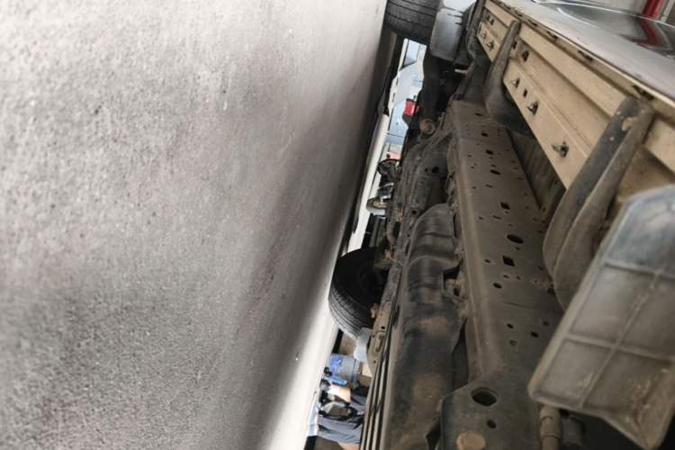 Used Toyota Prado 2016 2.7L Automatic Standard Edition Left Side Sill