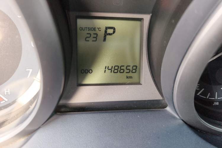 Used Toyota Prado 2016 2.7L Automatic Standard Edition Odometer Close Up