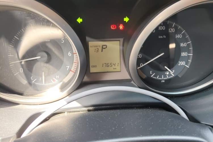 Used Toyota Prado 2016 2.7L Automatic Standard Edition Odometer Close Up
