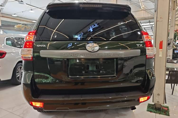 Used Toyota Prado 2016 2.7L Automatic Standard Edition Rear