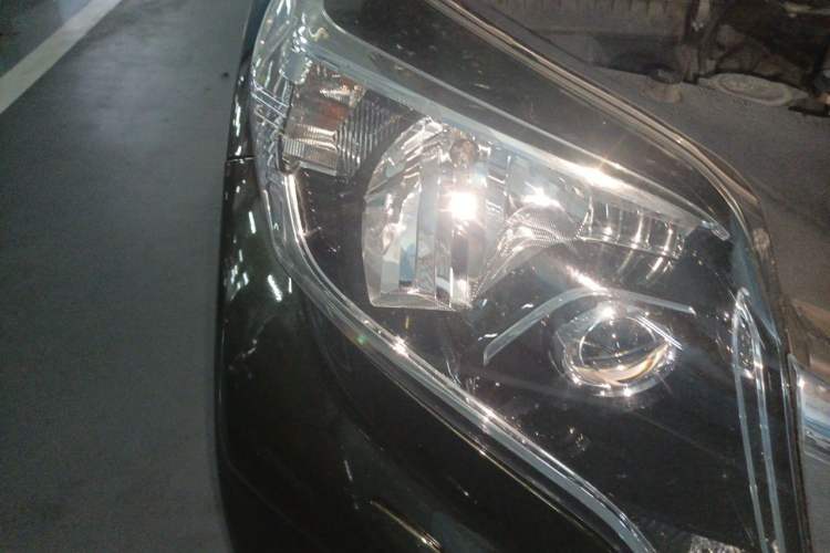 Used Toyota Prado  Right Front Headlight