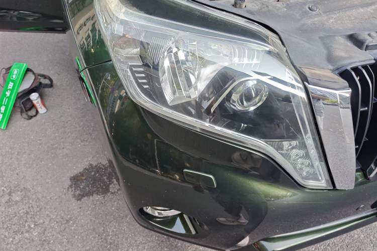 Used Toyota Prado 2016 3.5L Automatic TX-L Right Front Headlight