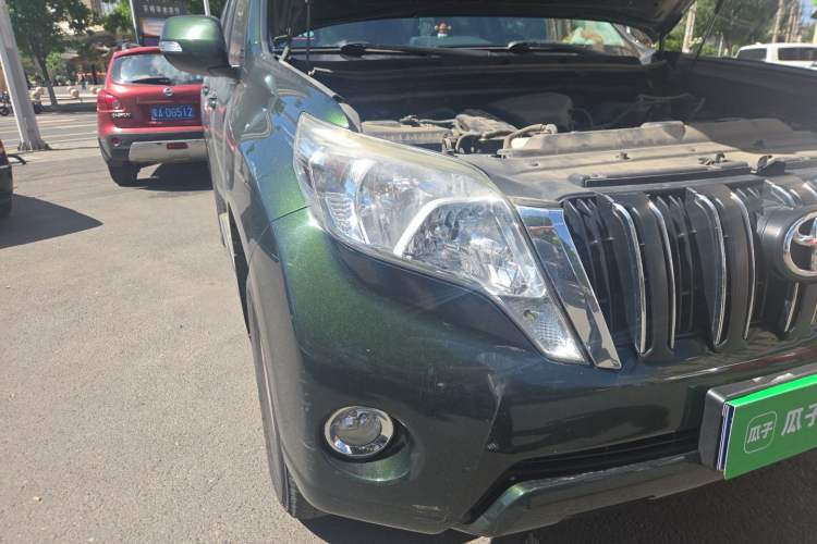 Used Toyota Prado 2016 2.7L Automatic Standard Edition Right Front Headlight