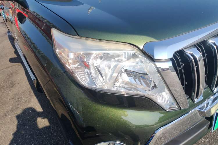 Used Toyota Prado 2016 2.7L Automatic Standard Edition Right Front Headlight