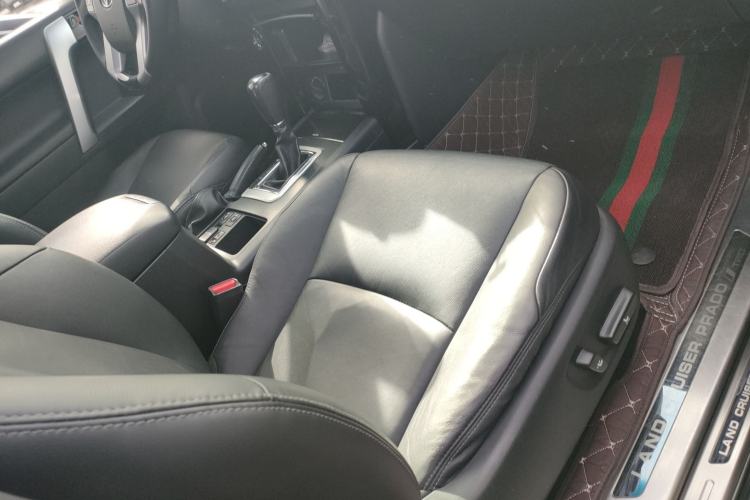 Used Toyota Prado 2016 2.7L Automatic Standard Edition Right Front Seat