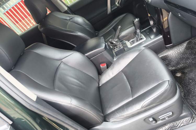 Used Toyota Prado 2016 2.7L Automatic Standard Edition Right Front Seat