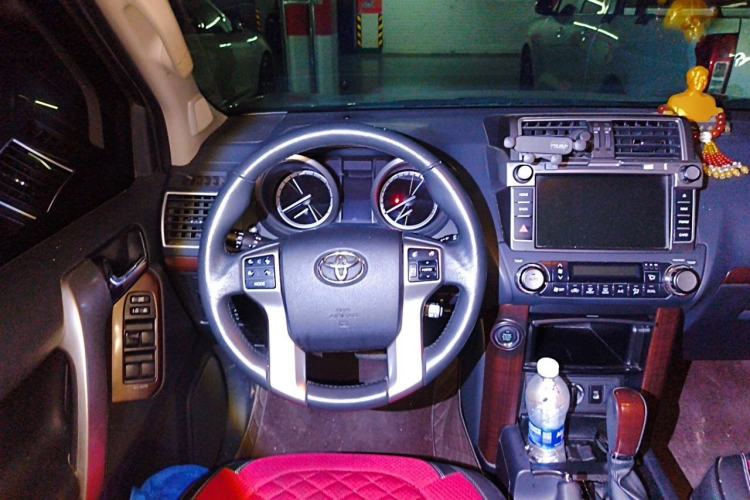 Used Toyota Prado 2016 3.5L Automatic TX-L Steering Wheel
