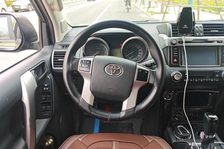 Used Toyota Prado 2016 2.7L Automatic Standard Edition Steering Wheel