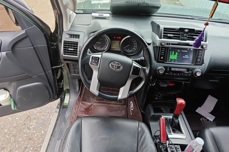 Used Toyota Prado 2016 2.7L Automatic Standard Edition Steering Wheel