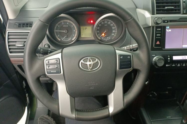 Used Toyota Prado 2016 2.7L Automatic Standard Edition Steering Wheel