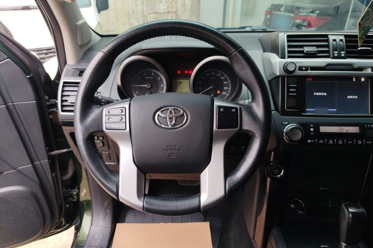 Used Toyota Prado 2016 2.7L Automatic Standard Edition Steering Wheel