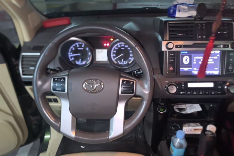 Used Toyota Prado 2016 2.7L Automatic Standard Edition Steering Wheel
