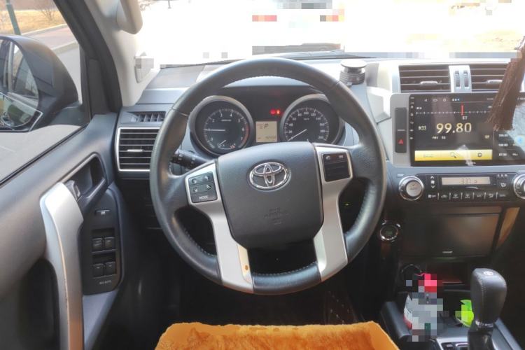 Used Toyota Prado 2016 2.7L Automatic Standard Edition Steering Wheel