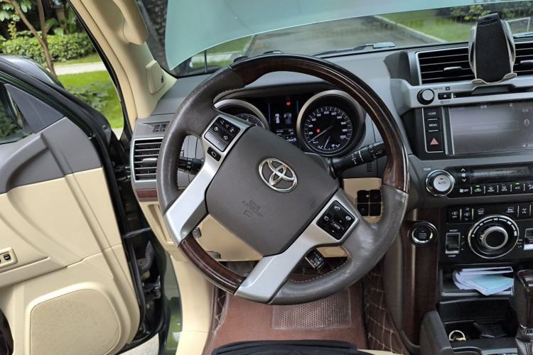Used Toyota Prado 2016 3.5L Automatic VX NAVI Steering Wheel