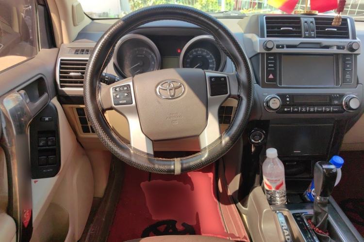 Used Toyota Prado 2016 2.7L Automatic Standard Edition Steering Wheel
