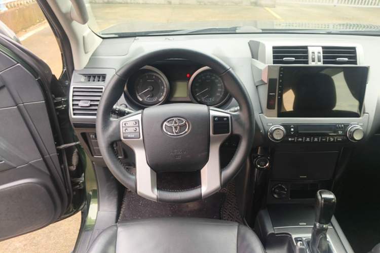 Used Toyota Prado 2016 2.7L Automatic Standard Edition Steering Wheel