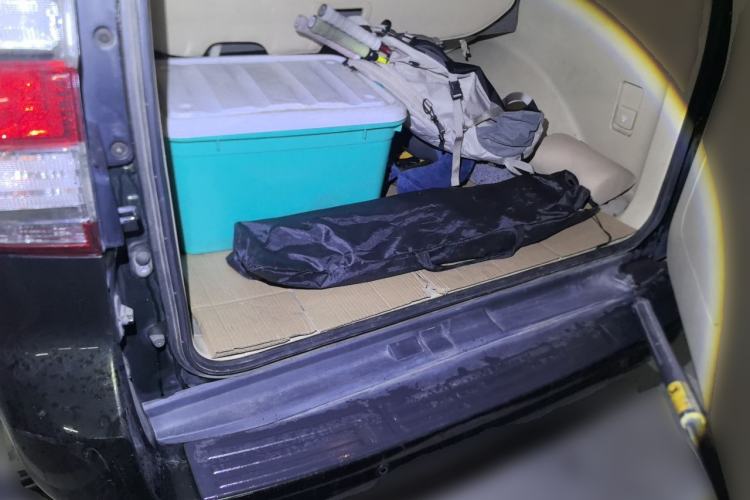 Used Toyota Prado 2016 2.7L Automatic Standard Edition Trunk