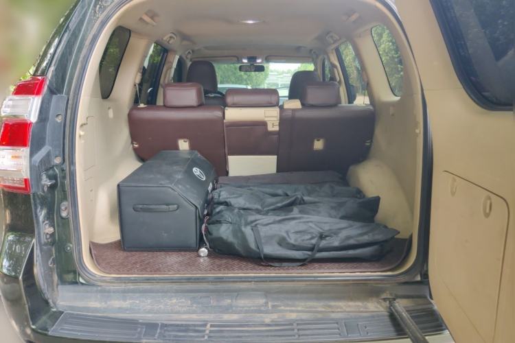 Used Toyota Prado 2016 2.7L Automatic Standard Edition Trunk
