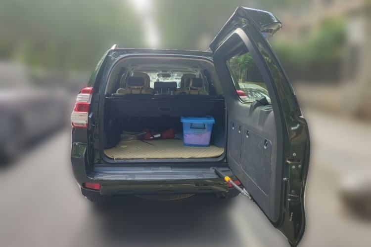 Used Toyota Prado 2016 3.5L Automatic TX-L Trunk