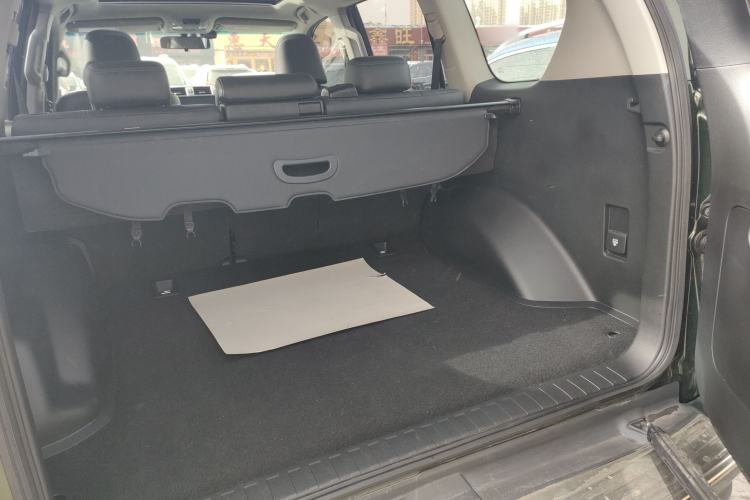 Used Toyota Prado 2016 2.7L Automatic Standard Edition Trunk