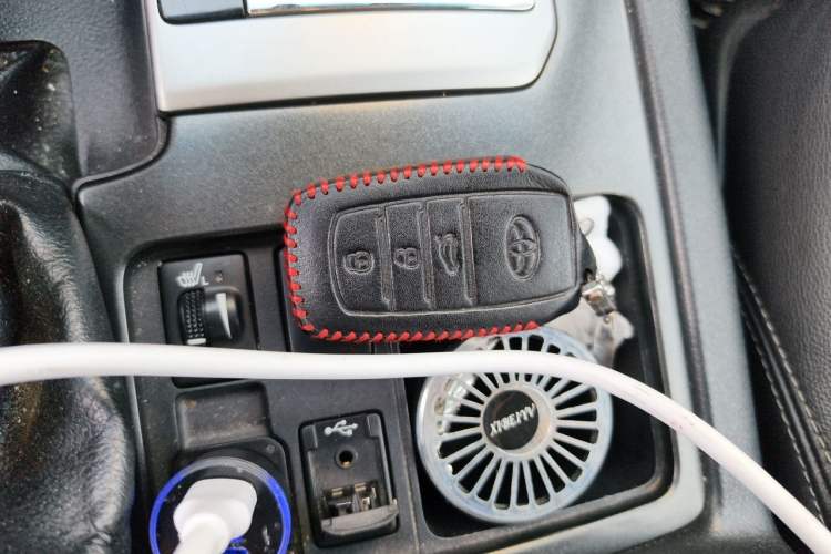 Used Toyota Prado 2016 2.7L Automatic Standard Edition Vehicle Key