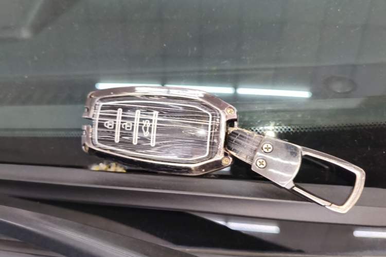 Used Toyota Prado 2016 2.7L Automatic Standard Edition Vehicle Key