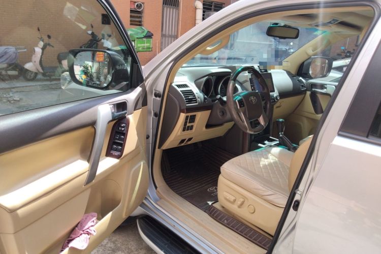 Used Toyota Prado  Driver Seat