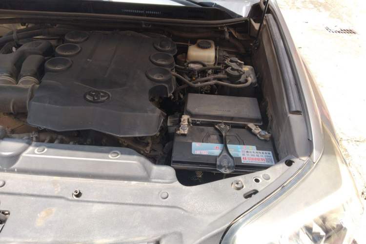 Used Toyota Prado  Engine Bay Left