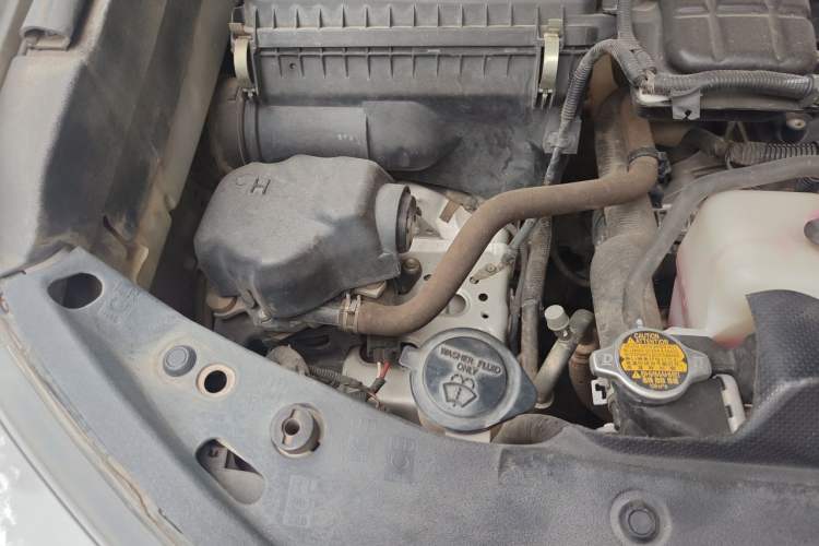 Used Toyota Prado 2016 2.7L Manual Transmission Engine Bay Right