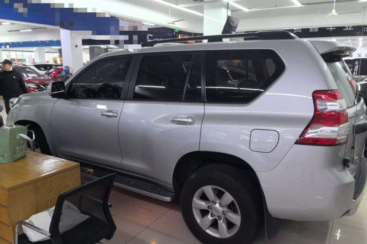 Used Toyota Prado 2016 3.5L Automatic TX-L Exterior 3