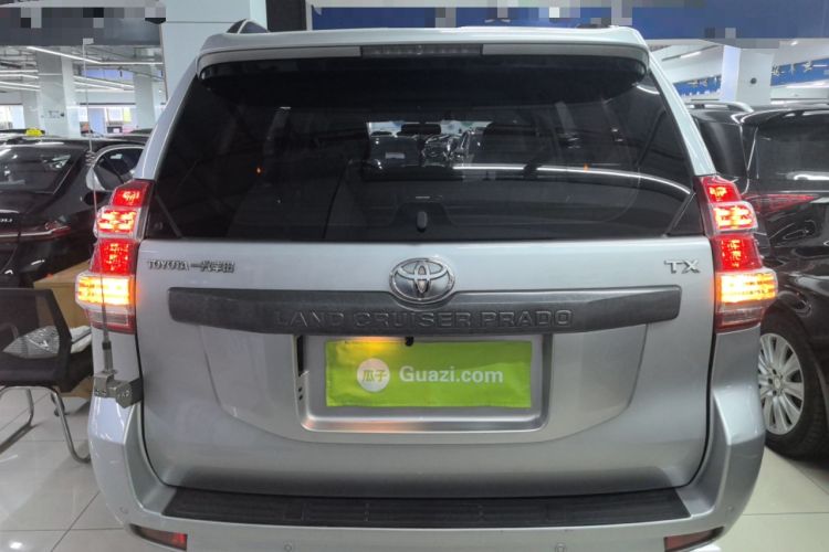 Used Toyota Prado 2016 3.5L Automatic TX-L Exterior 4