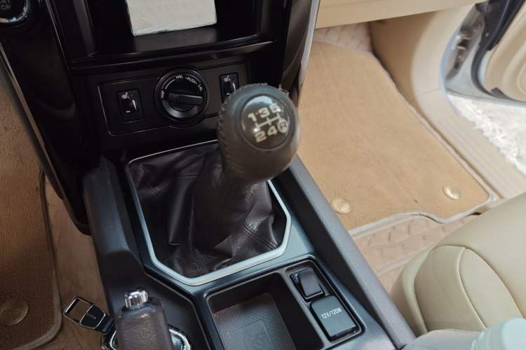 Used Toyota Prado 2016 2.7L Manual Transmission Gear Lever