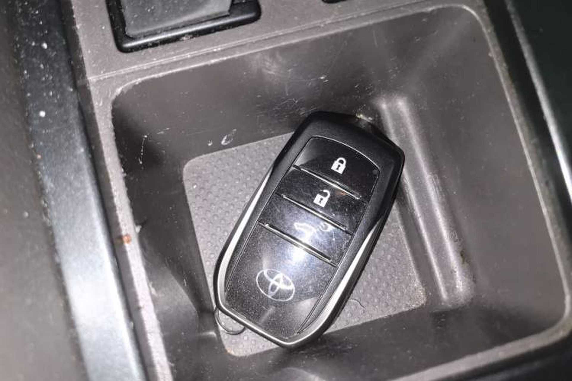 Used Toyota Prado 2016 3.5L Automatic TX-L Interior 1