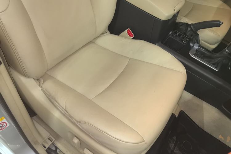 Used Toyota Prado 2016 3.5L Automatic TX-L Right Front Seat