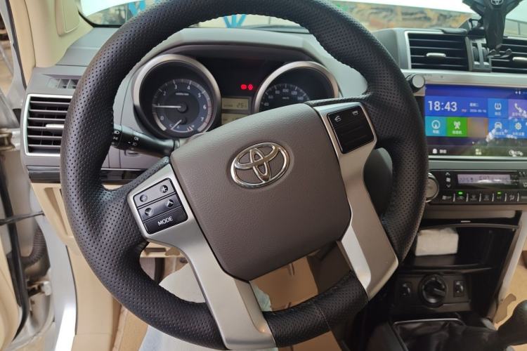 Used Toyota Prado 2016 2.7L Manual Transmission Steering Wheel