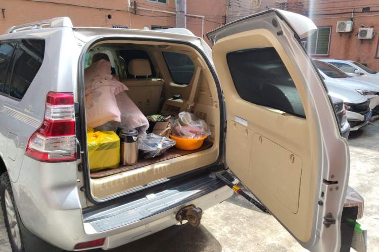 Used Toyota Prado  Trunk