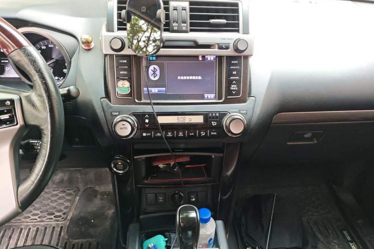 Used Toyota Prado 2016 3.5L Automatic TX-L Audio And AC Panel