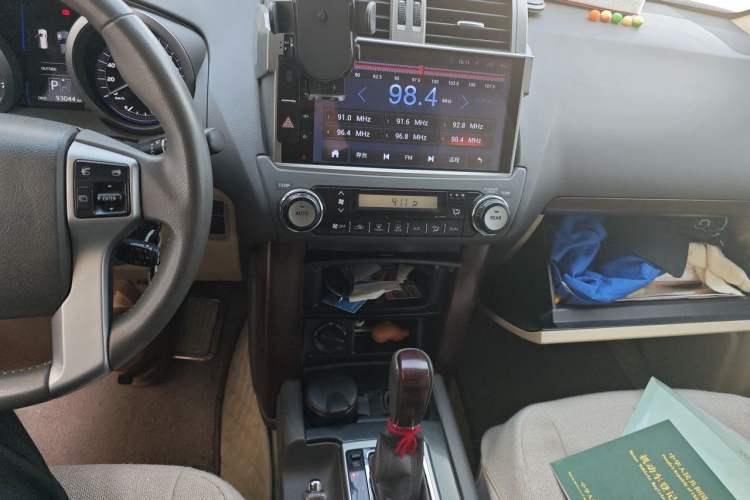 Used Toyota Prado  Audio And AC Panel