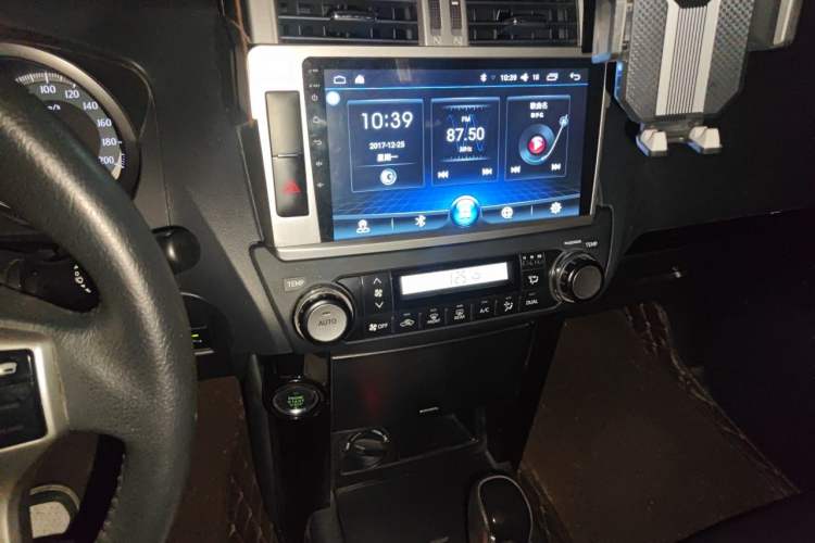 Used Toyota Prado 2016 2.7L Automatic Standard Edition Audio And AC Panel