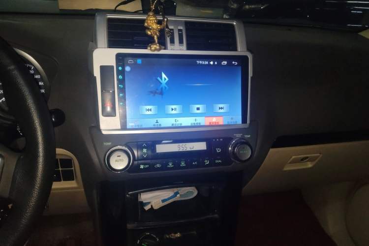 Used Toyota Prado  Audio And AC Panel