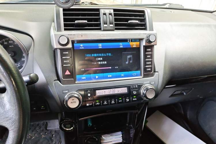 Used Toyota Prado 2016 2.7L Automatic Standard Edition Audio And AC Panel