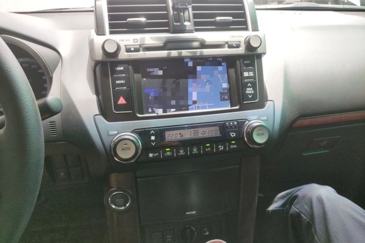 Used Toyota Prado 2016 3.5L Automatic TX-L NAVI Audio And AC Panel
