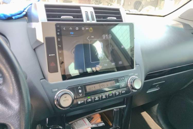 Used Toyota Prado 2016 2.7L Automatic Standard Edition Audio And AC Panel
