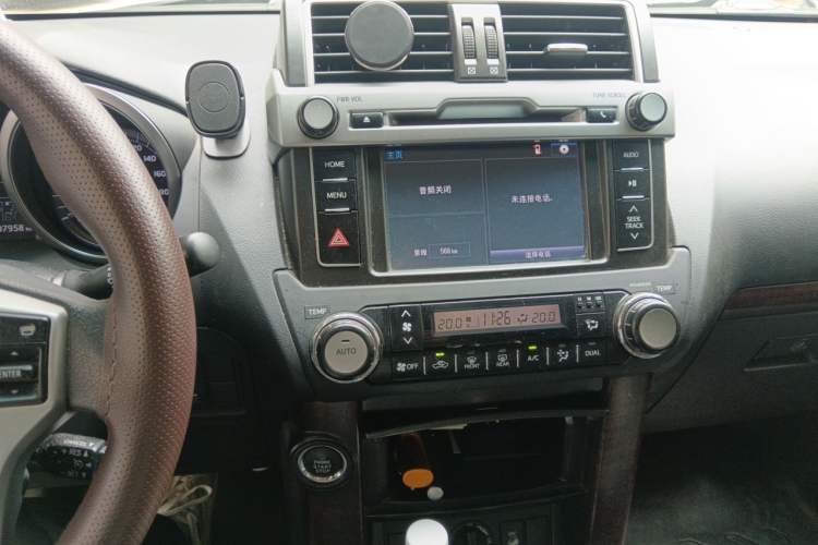 Used Toyota Prado 2016 3.5L Automatic TX-L Audio And AC Panel